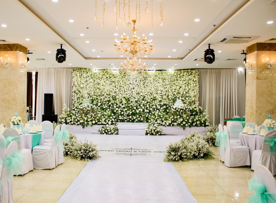 Tiệc cưới trọn gói